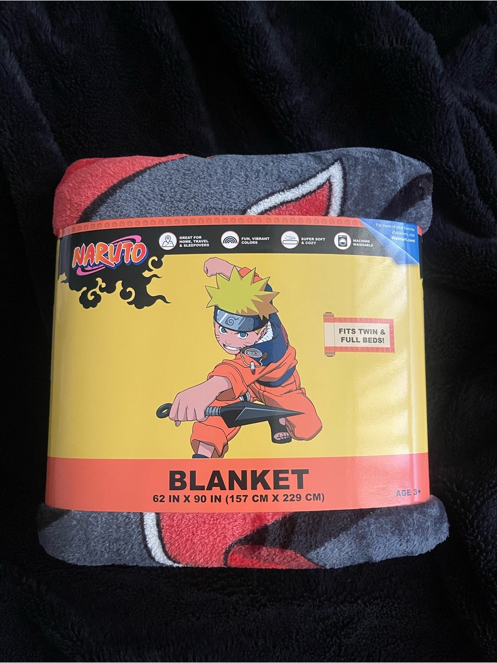Naruto - Itachi blanket (twin/full size)